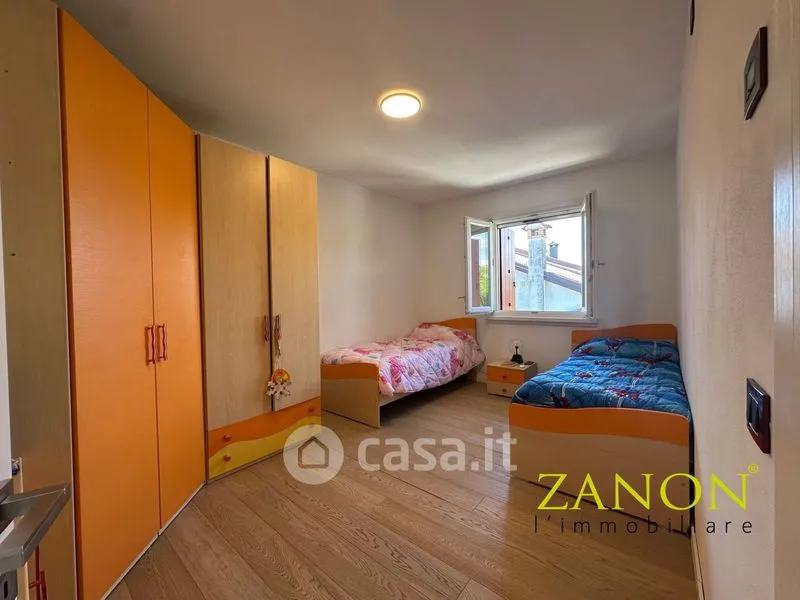 Chambres - Bifamiliar House with Private Garden in Codroipo