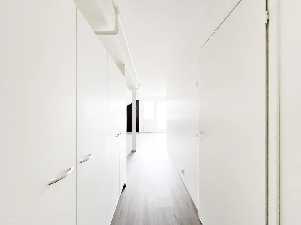 Esik - Attic Studio with French Balcony in Nekala