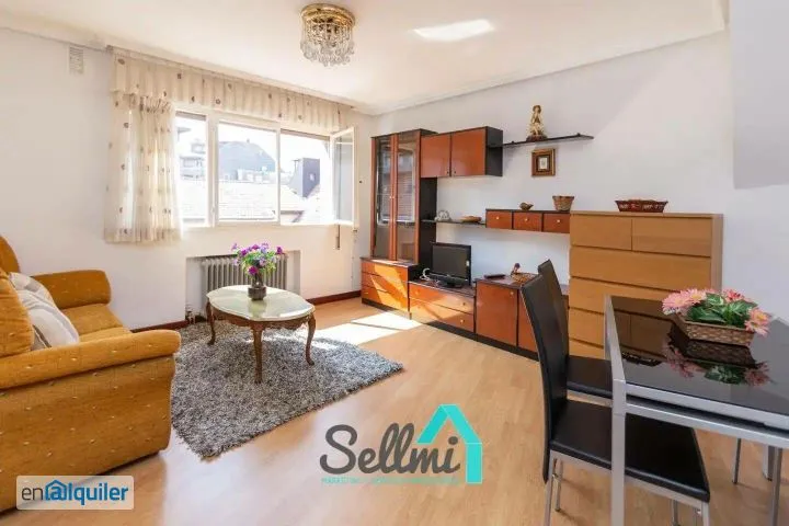 Séjour - Furnished Flat in Oviedo Centre