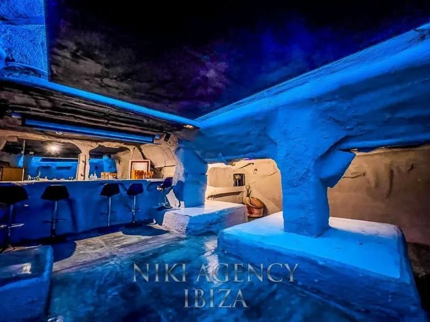 Pièces - Luxury Villa with Sea View in Cap Martinet