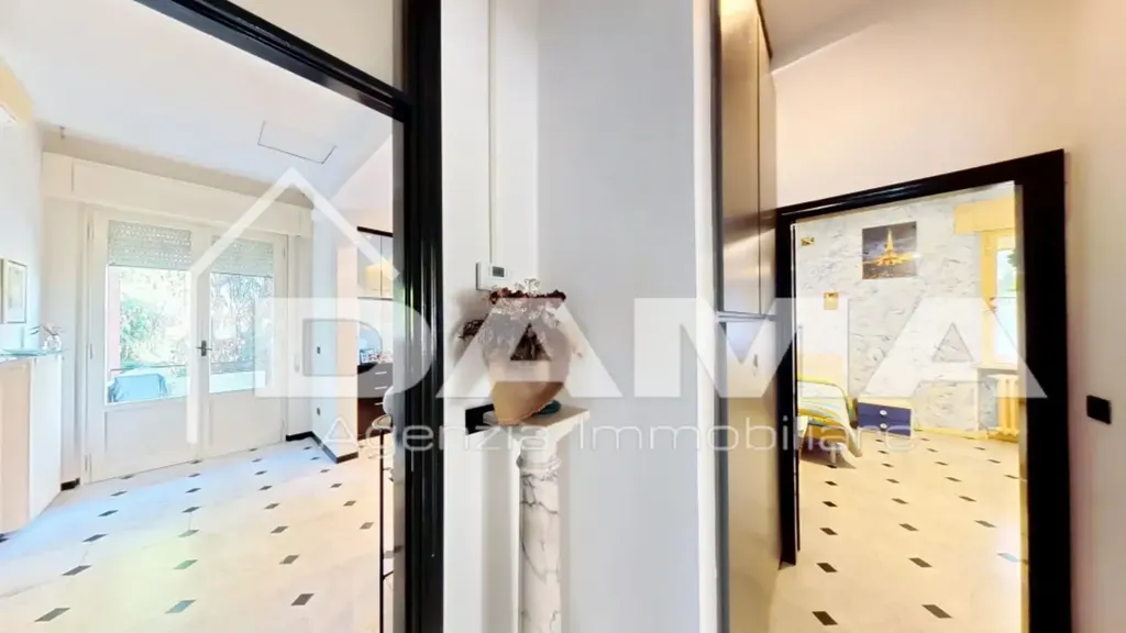 Esik - Apartment with Balcony in Forlì's Risorgimento