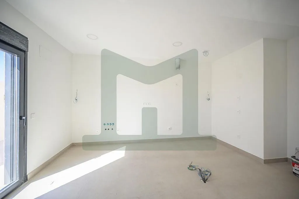 Toad - Modern Detached House with Pool in Griñón