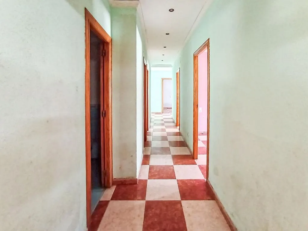 Esik - Ground Floor Flat for Renovation in Almoines