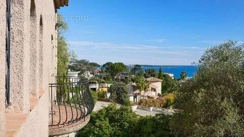 Balcony - Maison with Sea View in Cannes