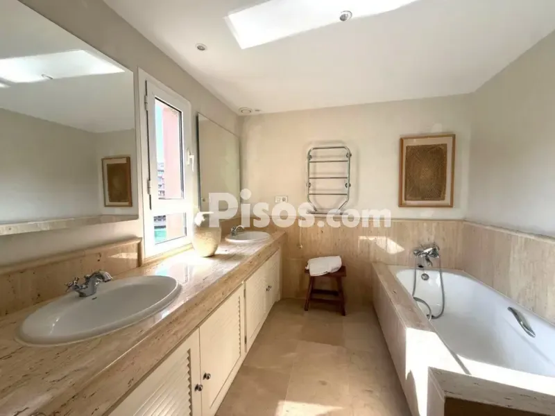 Salles de bain - Luxury Apartment with Terrace in Sotogrande Marina