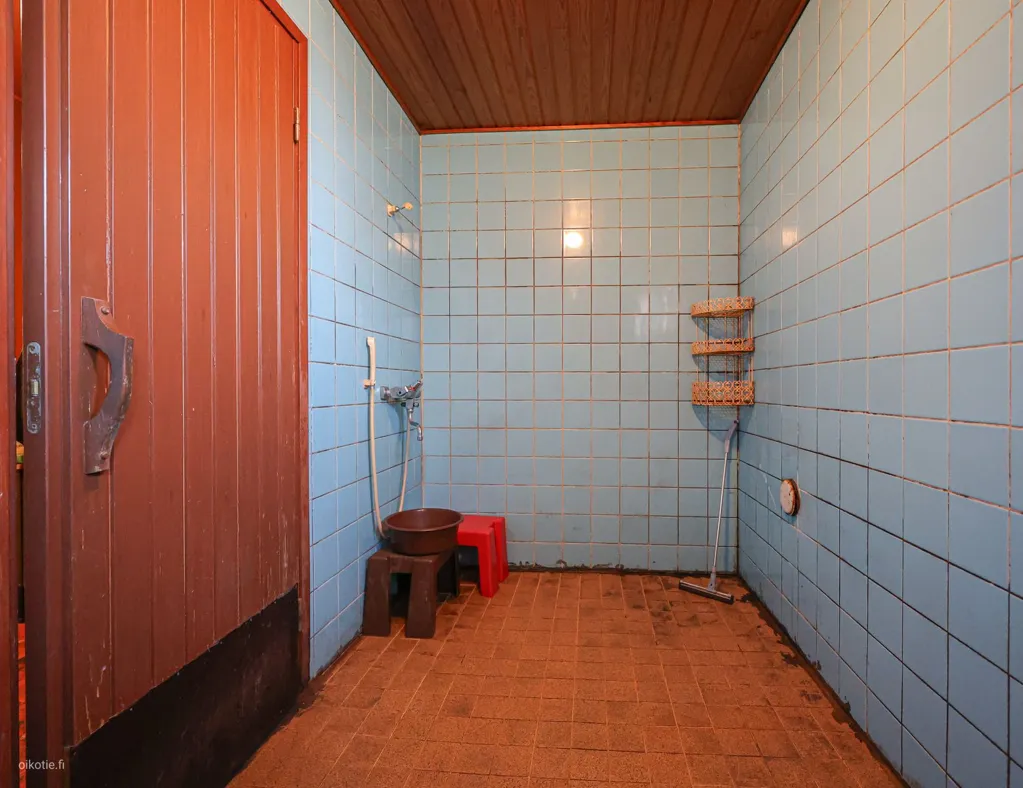 Bagni - 1978 Cottage with Sauna in Hapualla