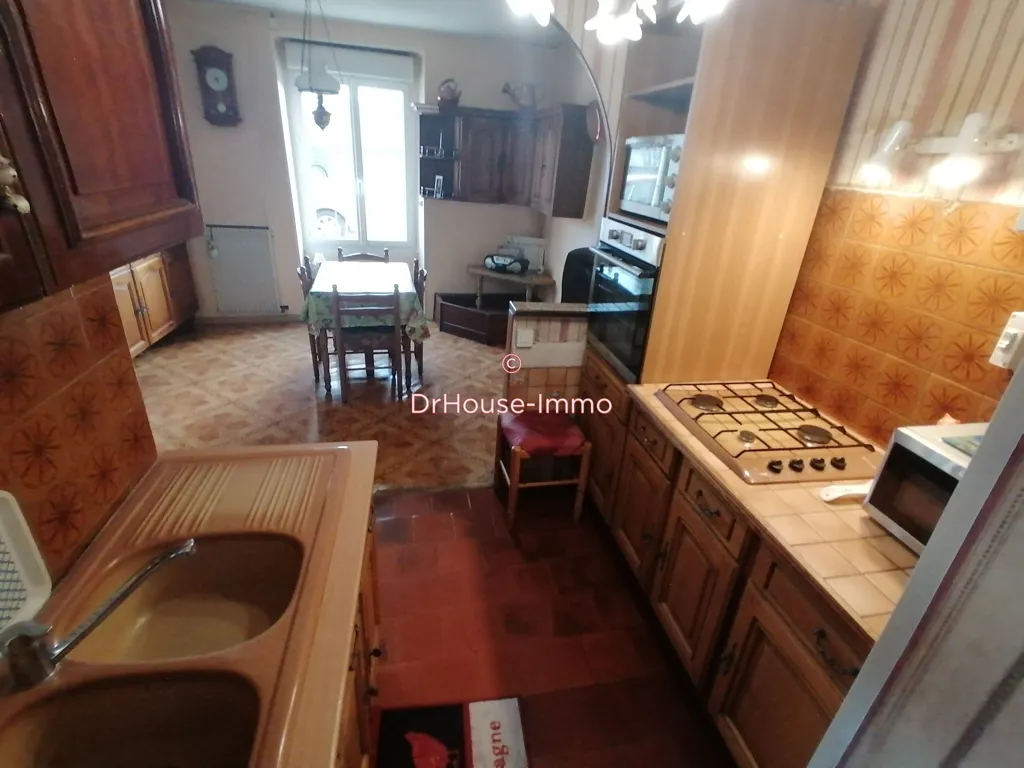 Kitchen - Town House with Garden in Les Ormes Centre