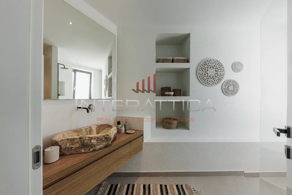 Vannitoad - Contemporary Villa with Sea View in Paros