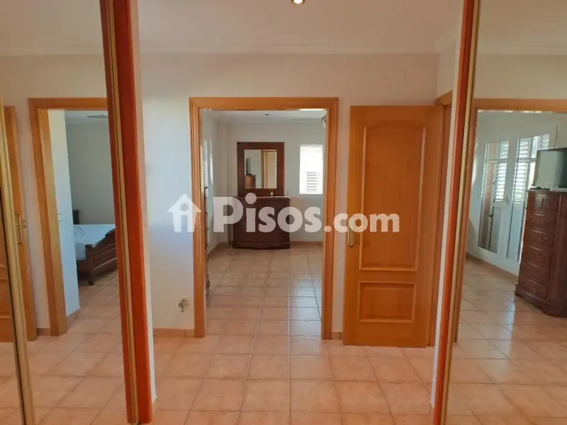 Esik - Chalet with Pool in Macastre