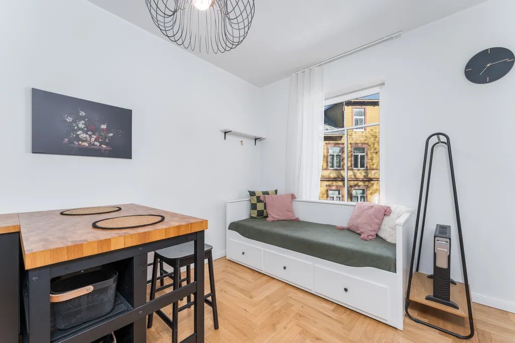 Soggiorno - Modernised Studio Apartment in Telliskivi
