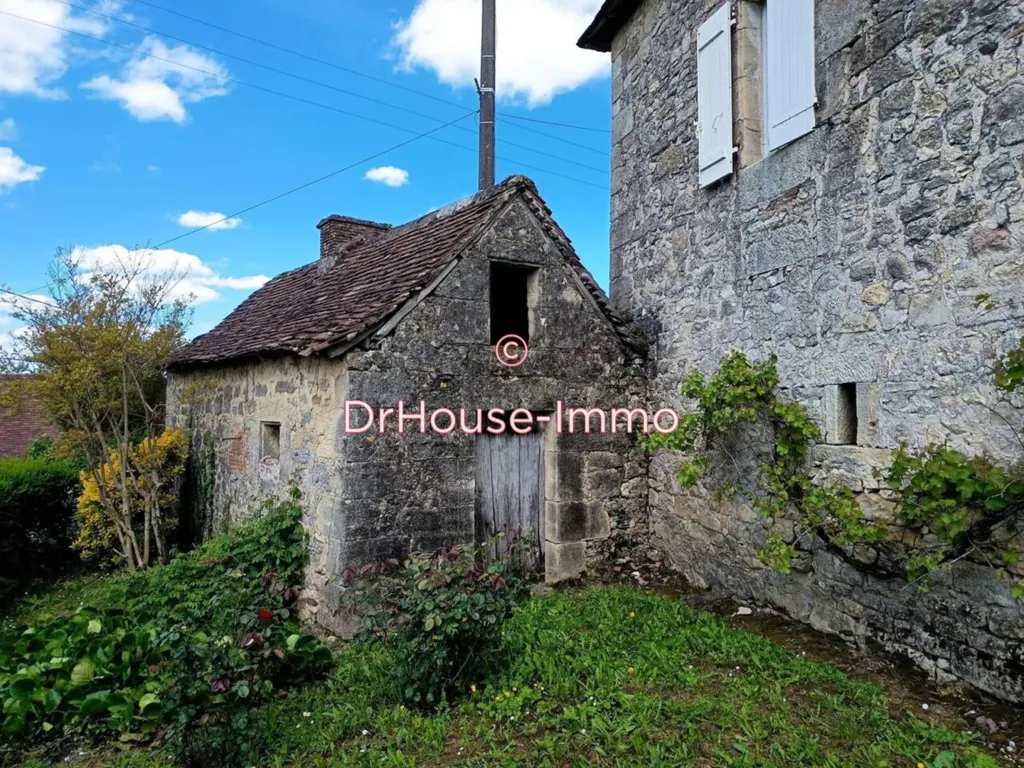 Extérieur - Corps de Ferme avec Terrain à Segonzac