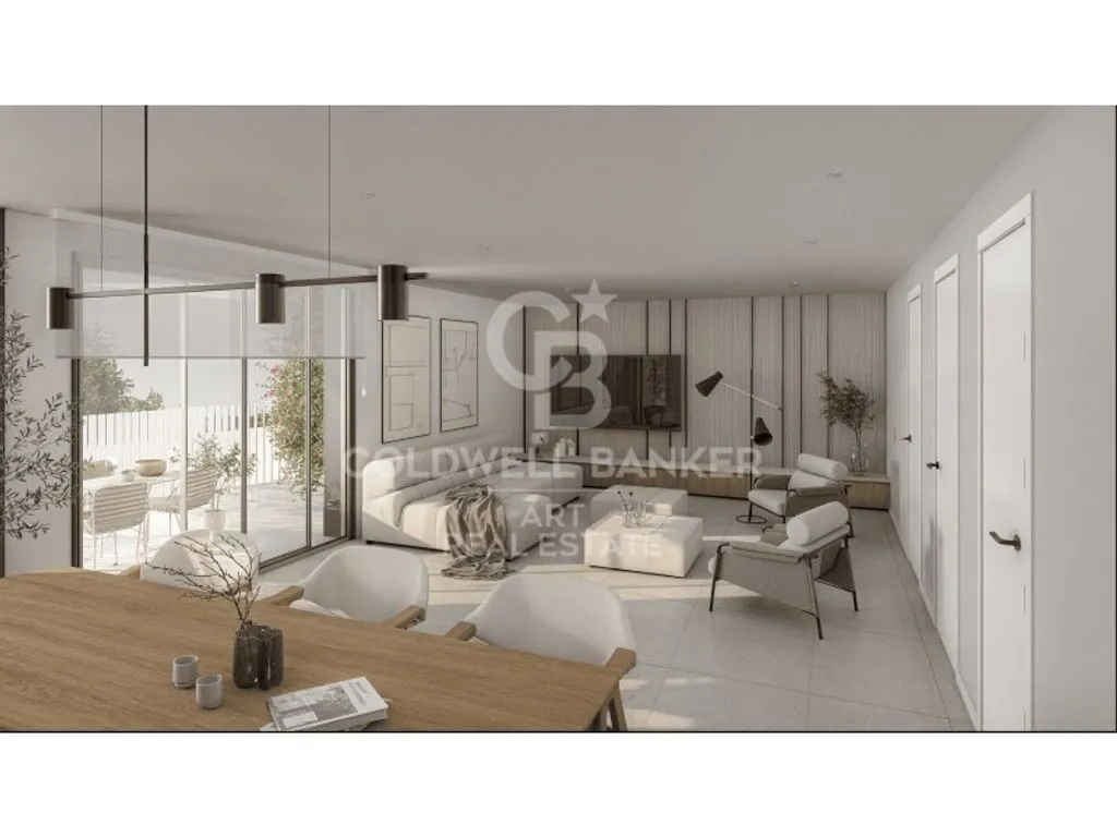 Luxury Apartment with Sea View in Estepona