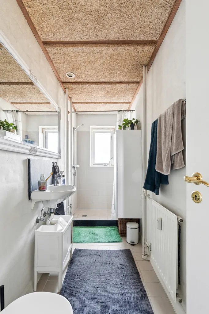 Salles de bain - Apartment with Private Balcony in Odense