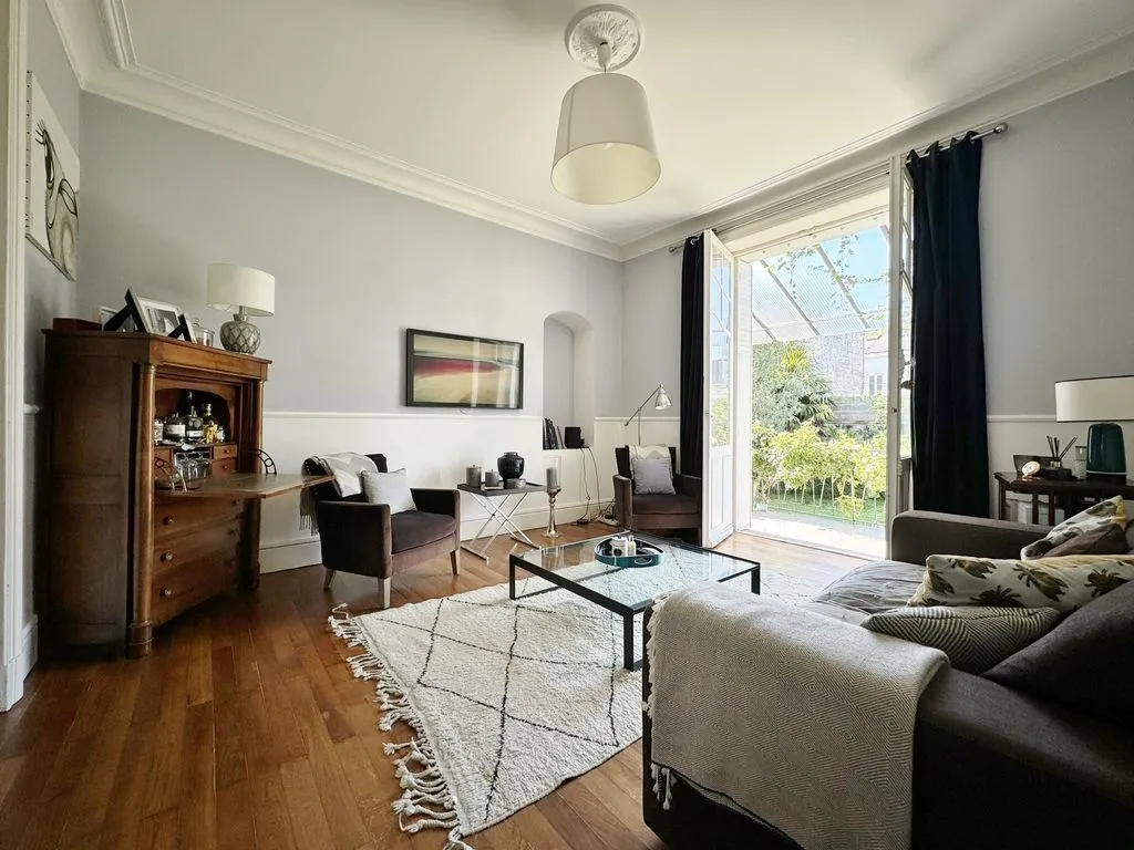 Elutuba - Luxury House with Garden in Nantes