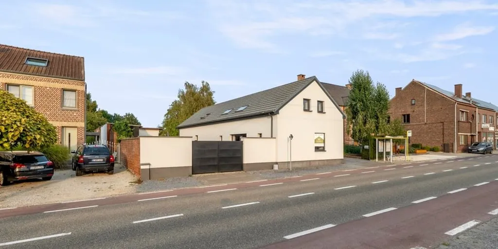Extérieur - Maison avec Jardin sur Grand Parc à B... (21a)