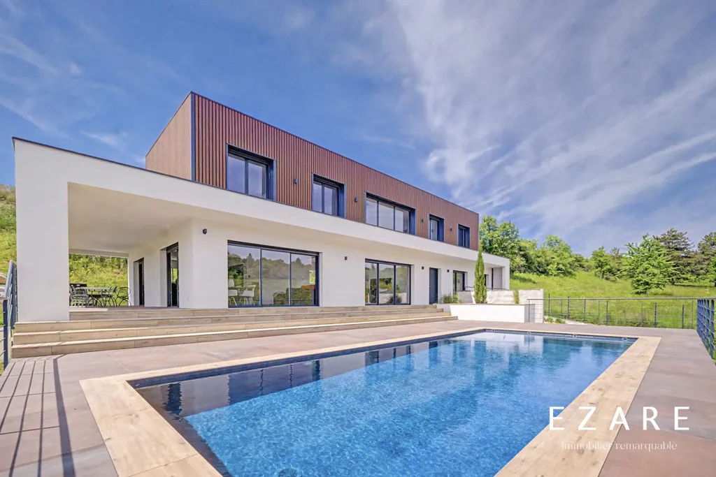Piscine - Maison design avec piscine à la Côte de Beaune