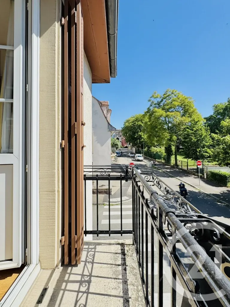 Balcon - Appartement lumineux avec balcon à Neudorf Nord, Strasbourg