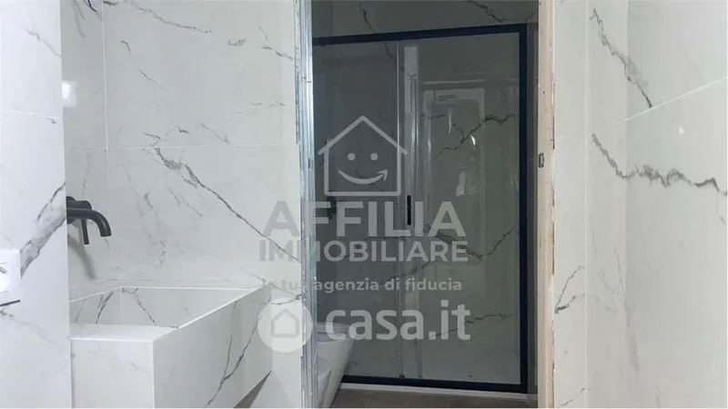 Salles de bain - T2 Flat with Independent Entry in Ancona