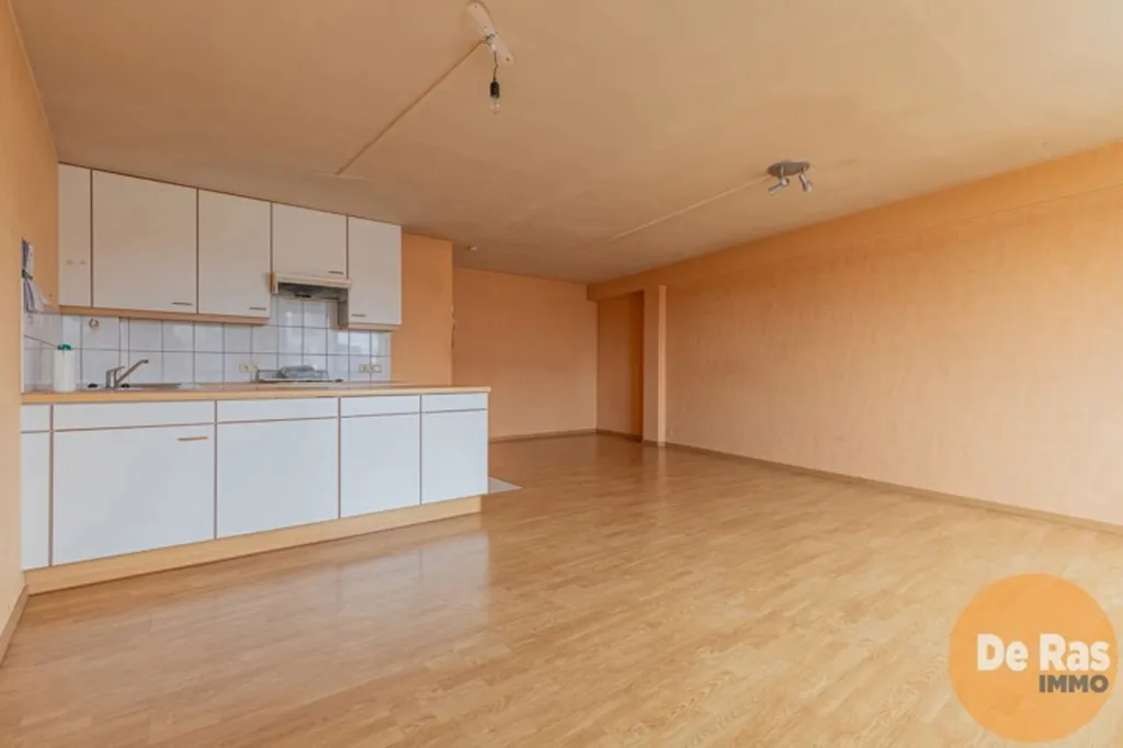 Cuisine - Appartement avec Vue sur la Place du Marché à Herzele