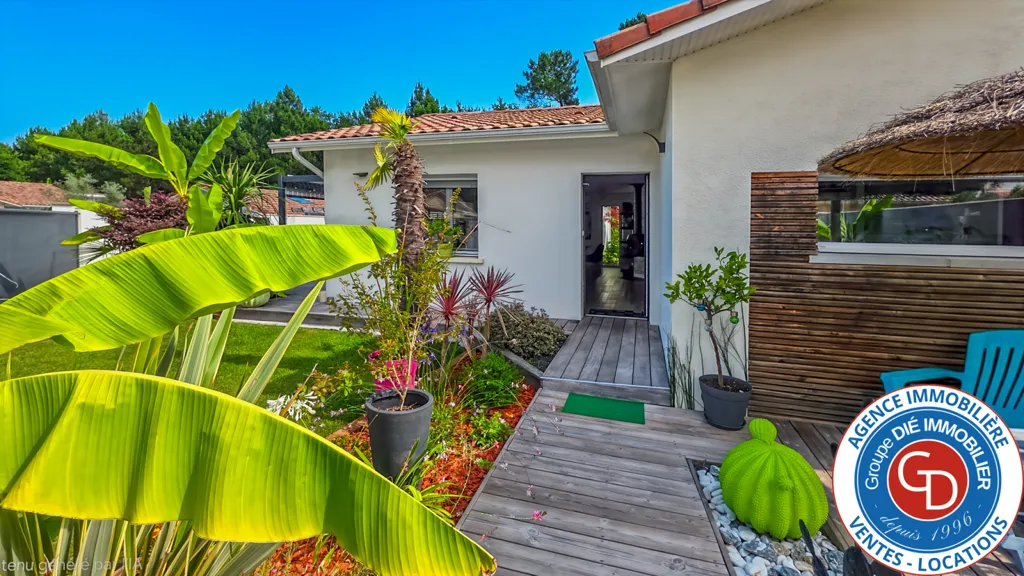 Terrass - Renovated Villa with Garden in Mios