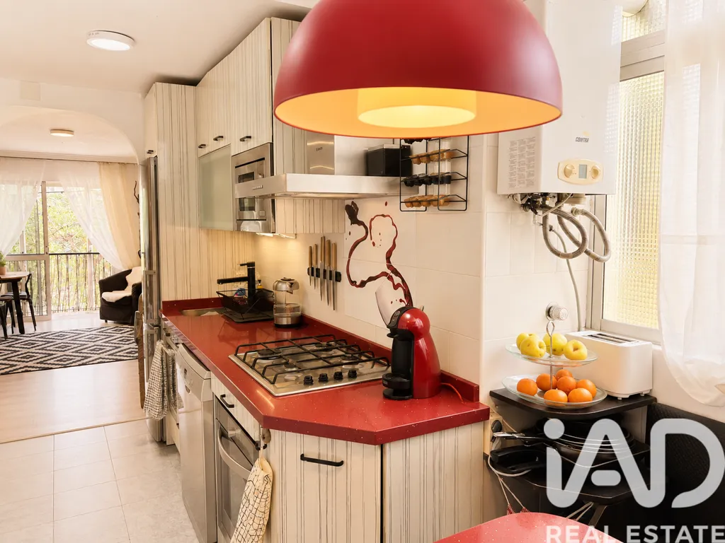 Kitchen - Apartment with Garden and Sea View in Málaga
