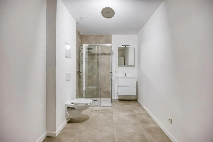 Salles de bain - Appartement de 1 Chambre avec Cave à Leuven