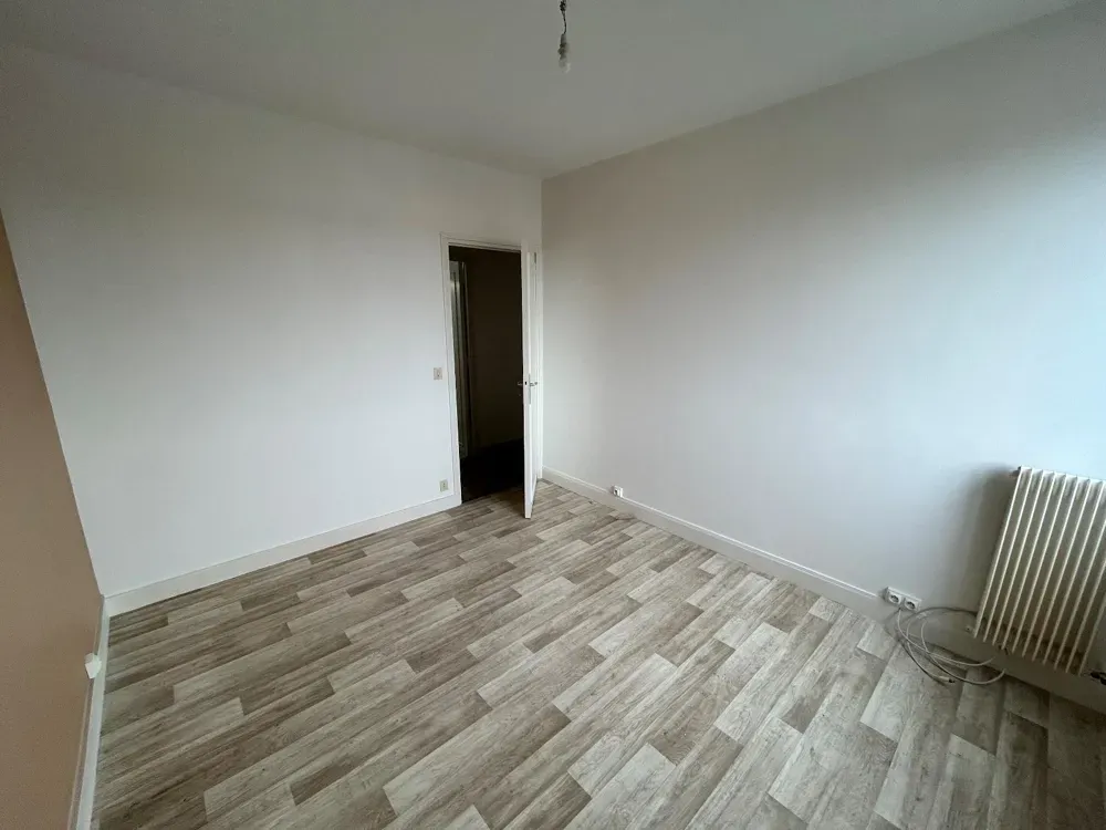 Pièces - Appartement T2 avec Parking dans le Quartier Béranger à Tours