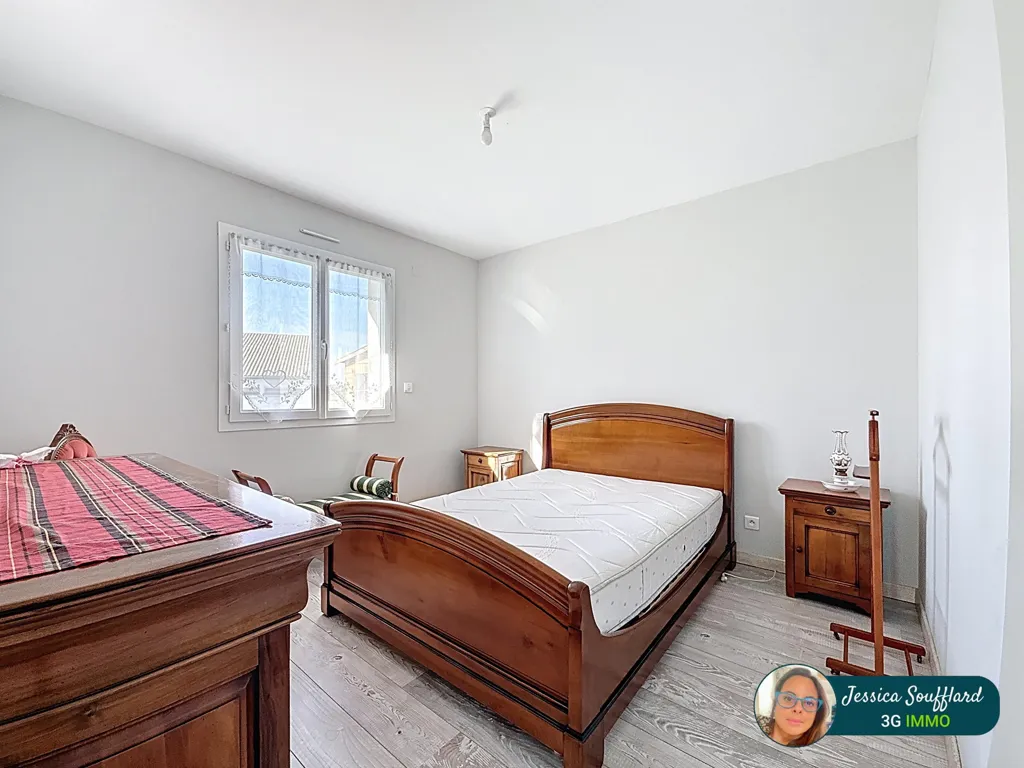 Magamistoad - Contemporary Flat with Terrace in Amou