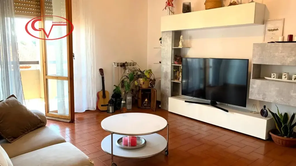 Elutuba - Penthouse with Terraces in Montevarchi