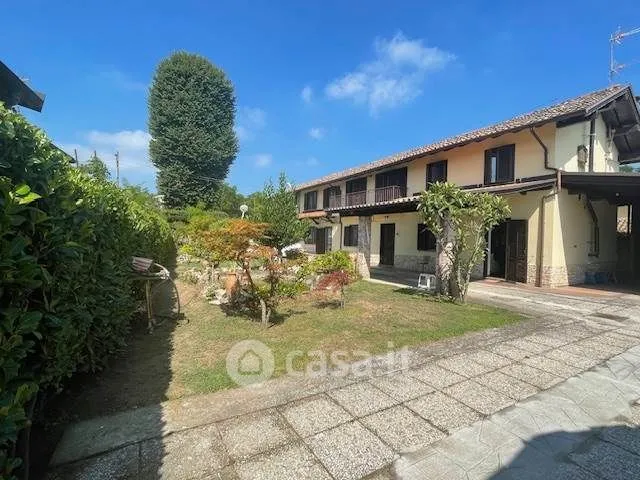 Jardin - Rustic Casale with Garden near Mortara