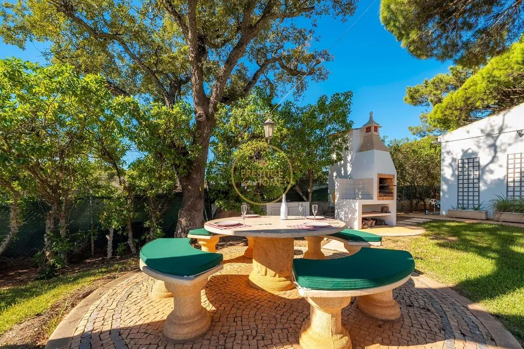 Terrass - Luxury Villa with Pool in Quarteira