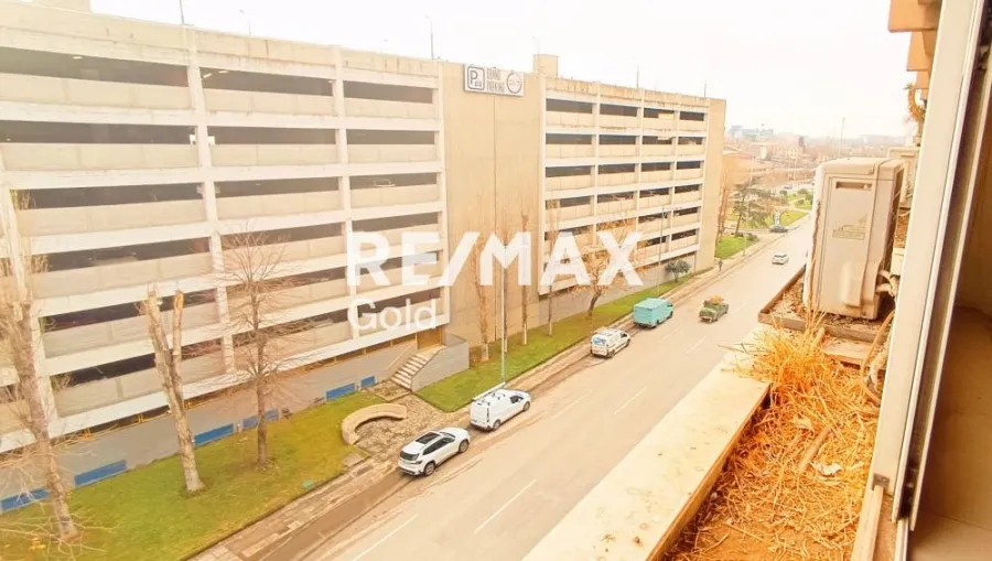 Rõdu - Office Space with Sea View in Thessaloniki Centre