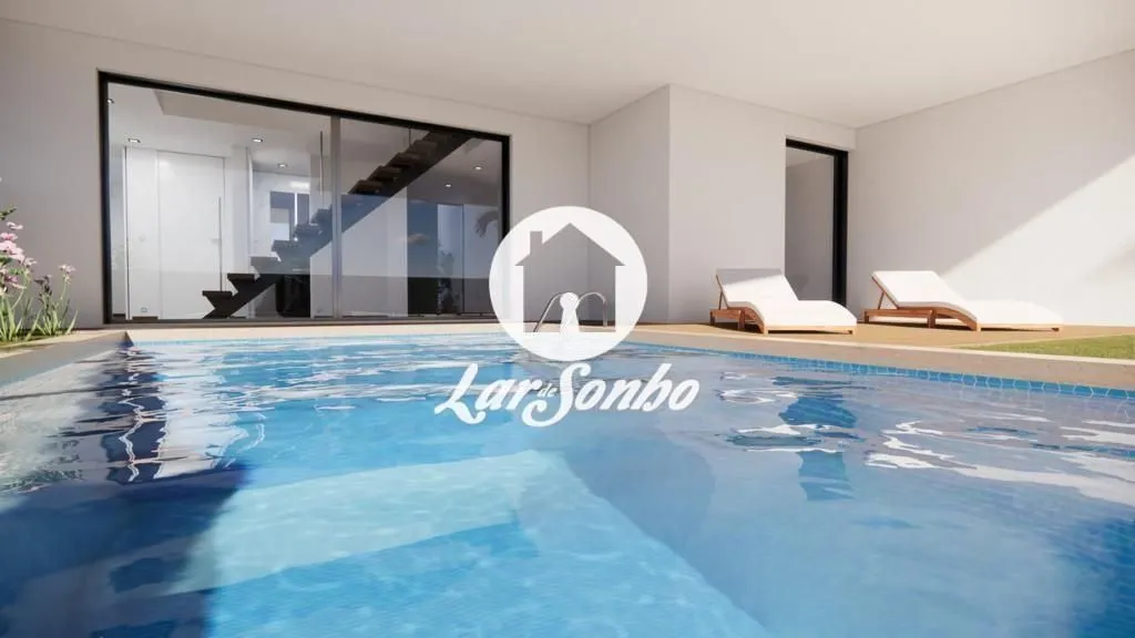 Pool - Luxury Villa with River Views in Esposende