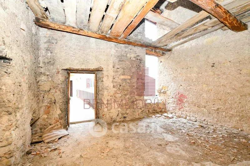 Rooms - Rustic Farmhouse with Lake View in Tignale