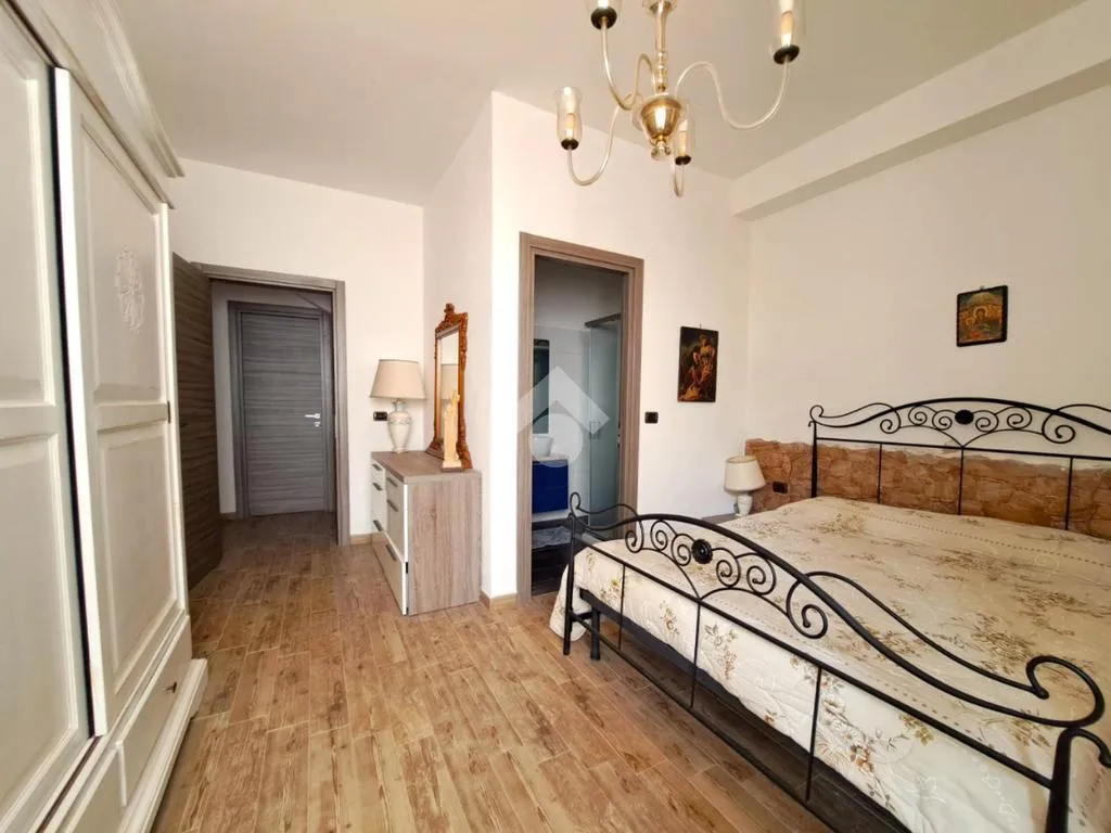Chambres - Ground Floor Apartment with Private Courtyard in Usini