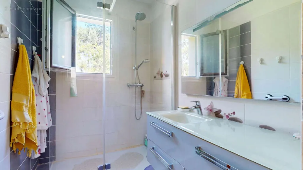 Bagni - 3-Bed Apartment with Balcony near Tarnos Beach