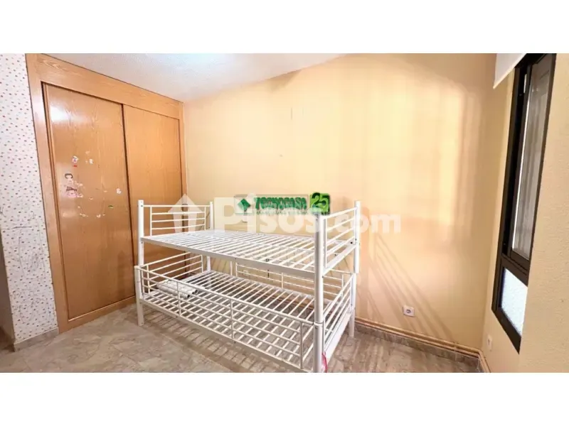 Chambres - Apartment with Patio in Yuncler