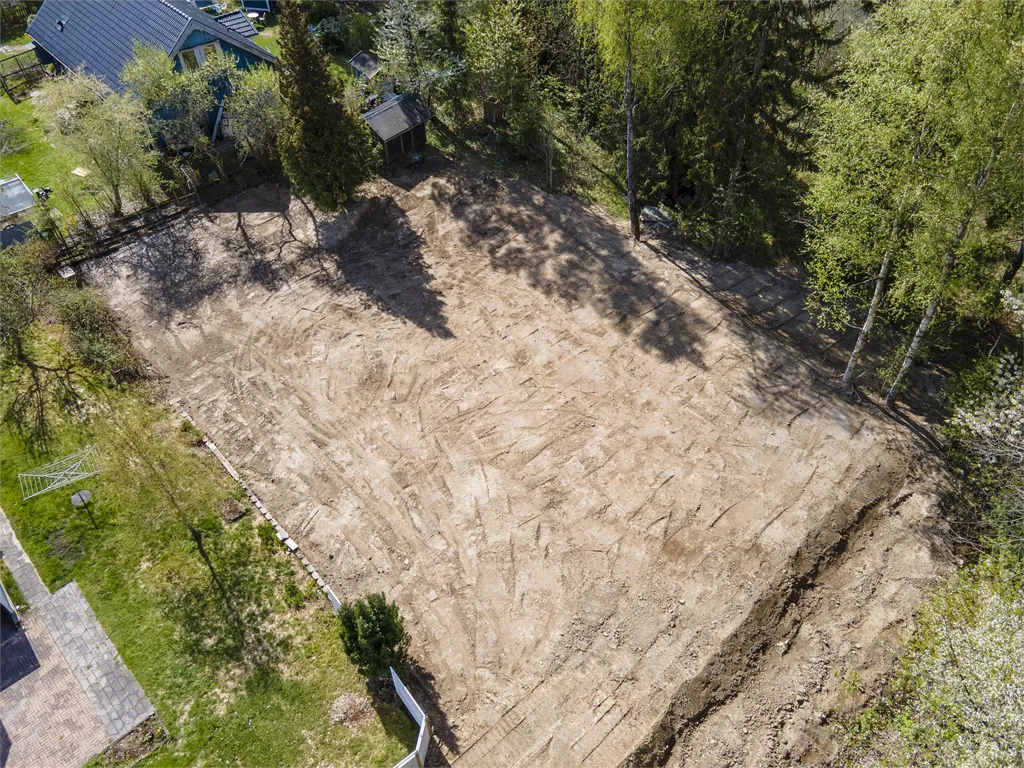 Õhuvaade - Plot with Garden Access in Pershagen