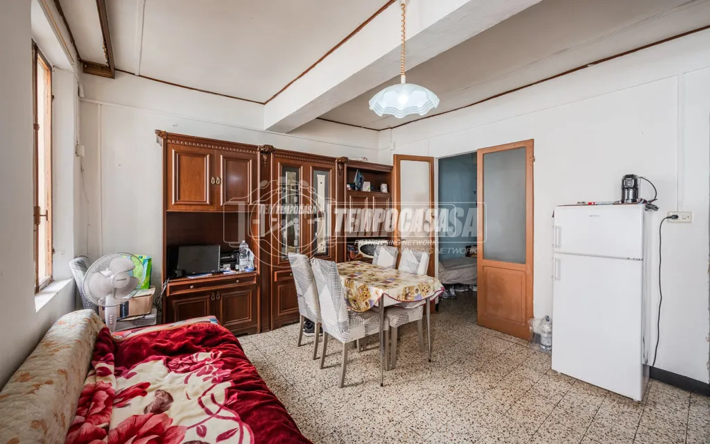 Söögituba - Two-Bedroom Apartment in Vignola's Historic Centre