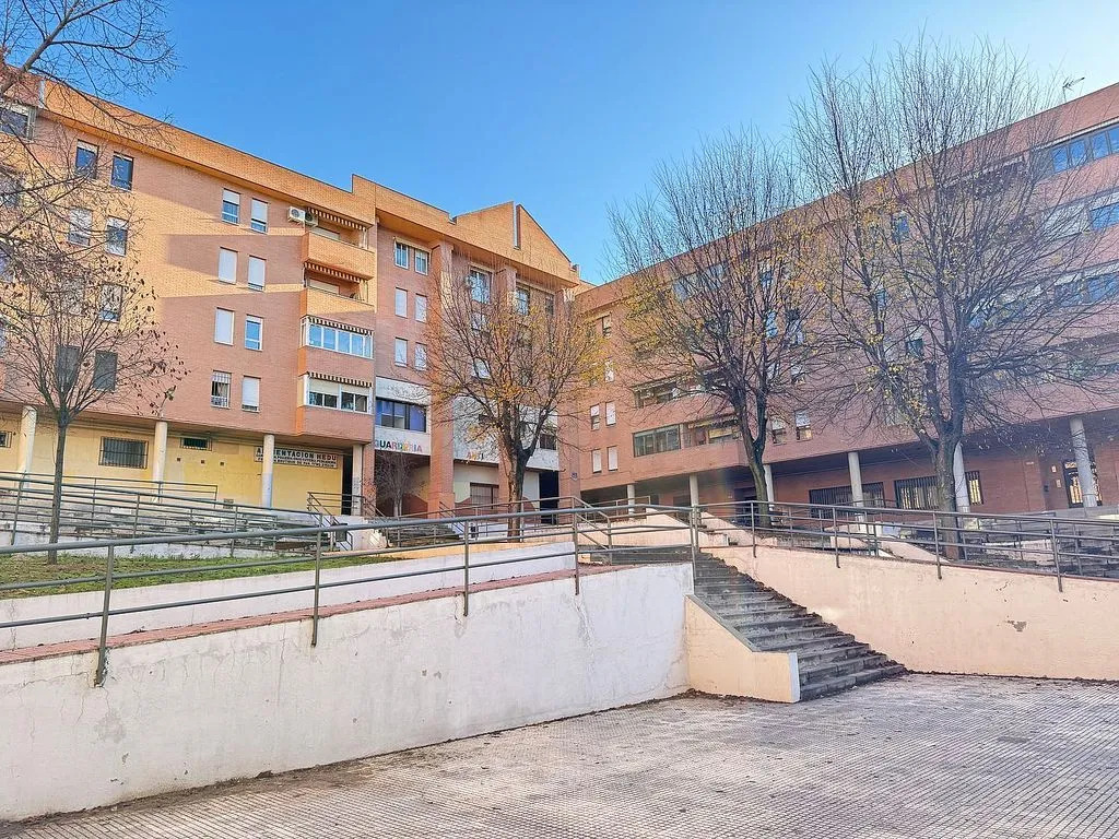 Välivaade - Bright Apartment with Balcony in Guadalajara