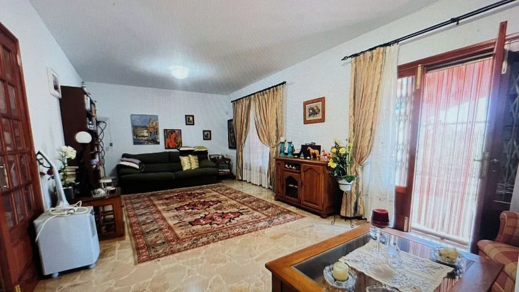 Elutuba - Rustic House with Pool in Reis Catòlics