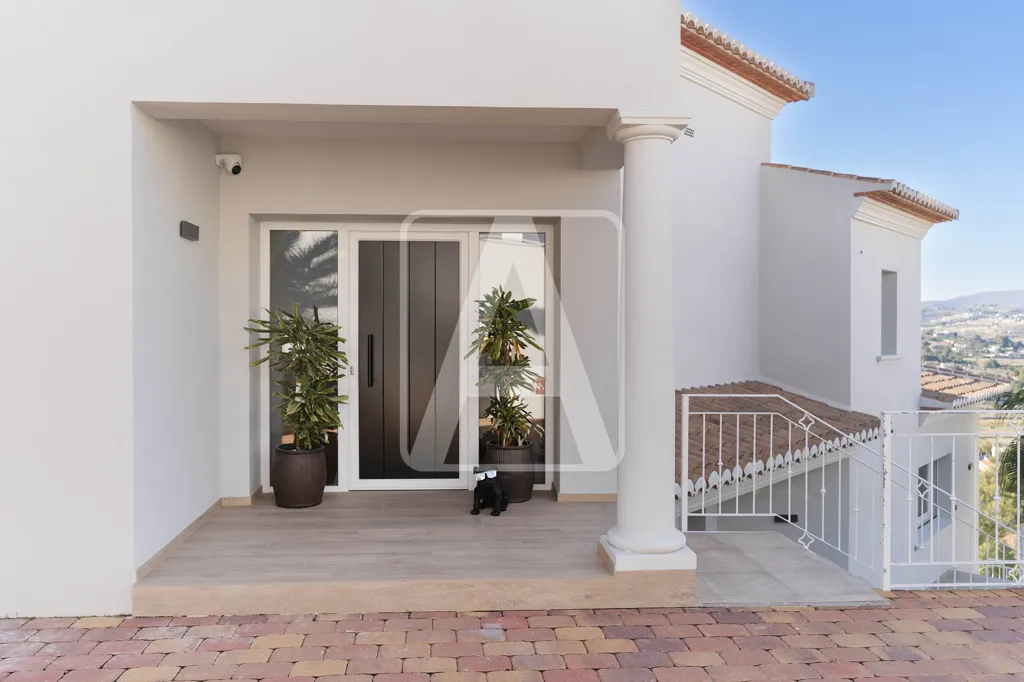 Terrass - Mediterranean Villa with Sea Views in Moraira