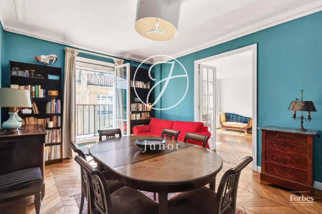 Salle à manger - Appartement Traversant avec Balcon Sud à Paris 75009