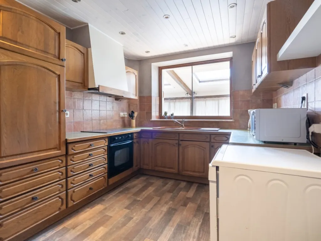 Cuisine - Maison avec Gîte et Studio à Herbeumont