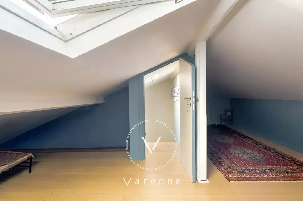 Pièces - Duplex avec Vue sur l'Avenue de Breteuil, VIIe Arrondissement