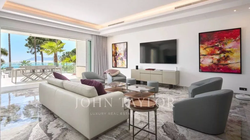 Séjour - Appartement Luxe avec Terrasse à Cannes