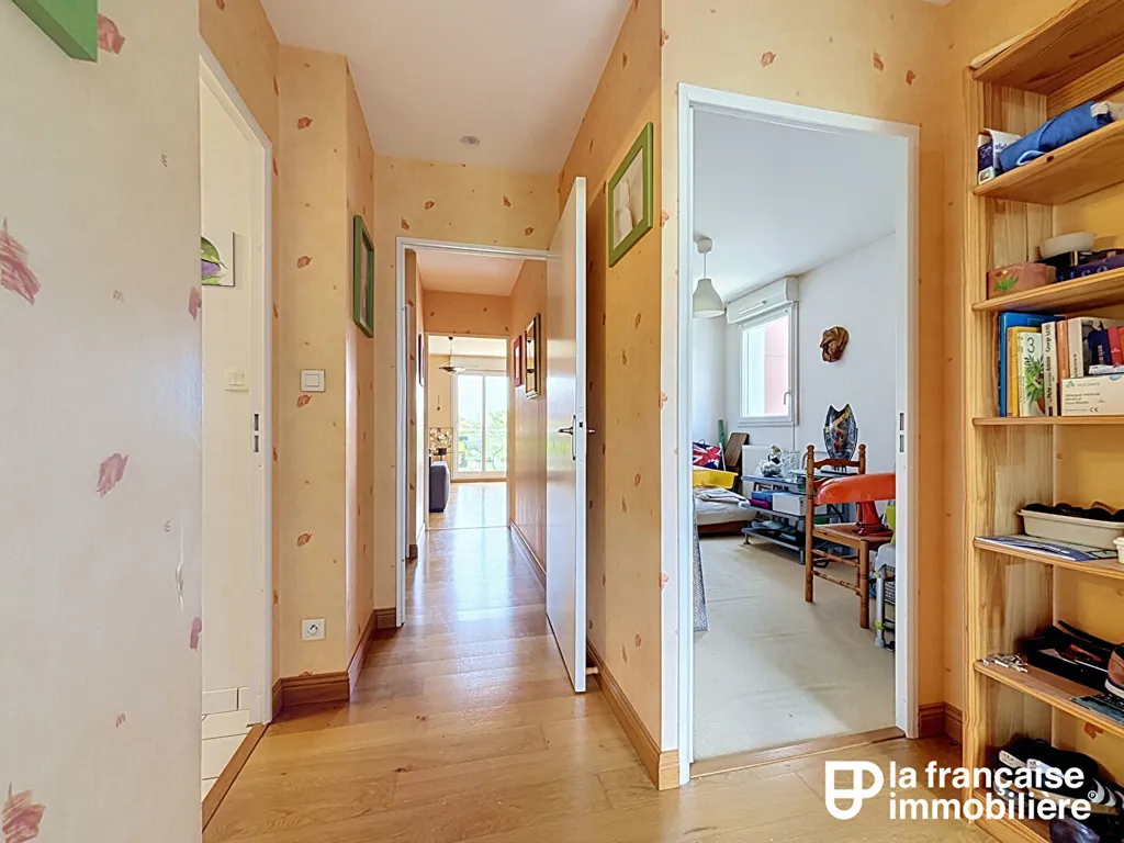Entrée - Appartement T4 avec Balcon à Montgermont