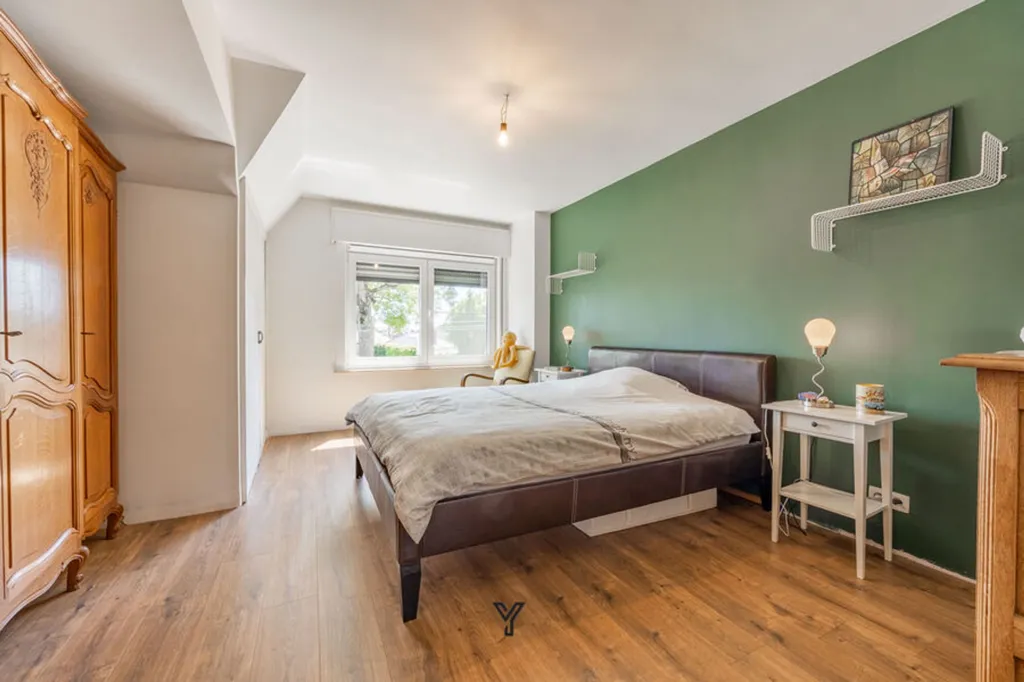 Bedrooms - Charming House with Garden in Heestert