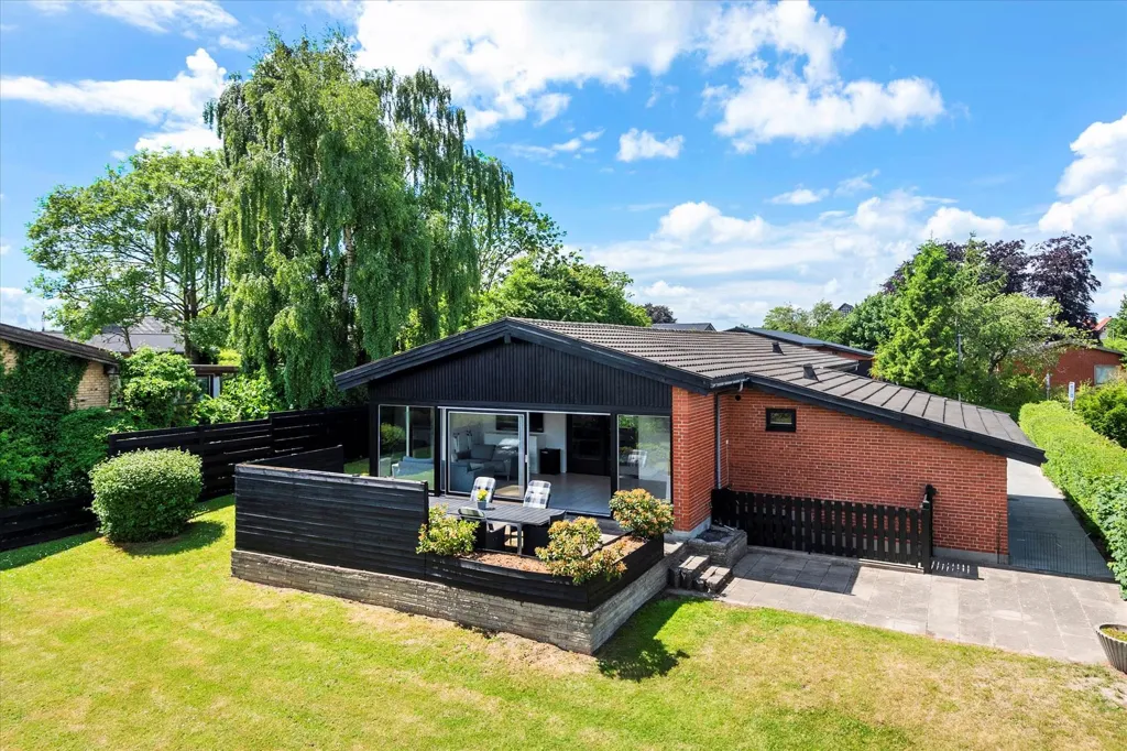 Esterno - Fensmark Villa with Garden in Holmegaard