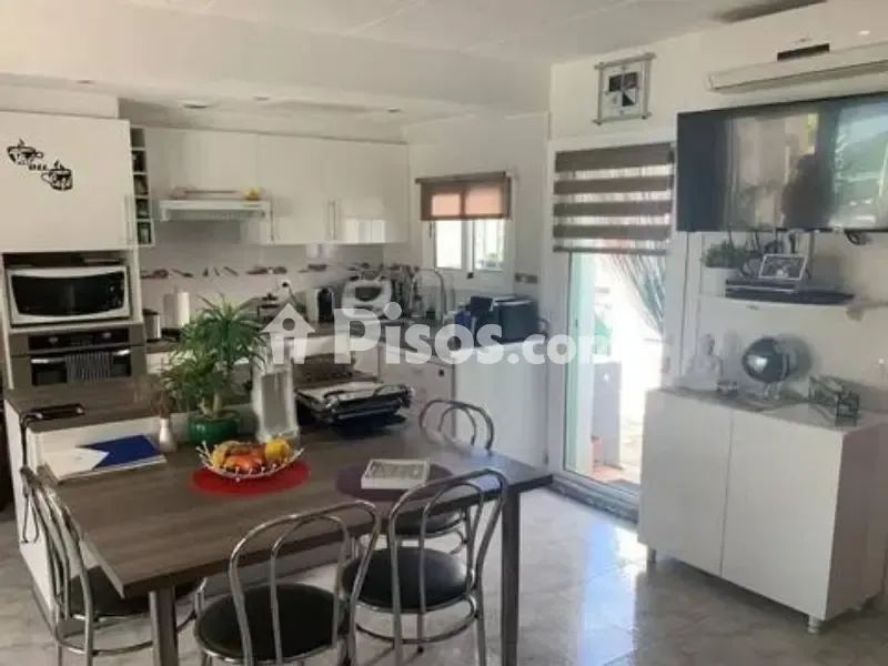 Cuisine - Maison 3 chambres à ES
